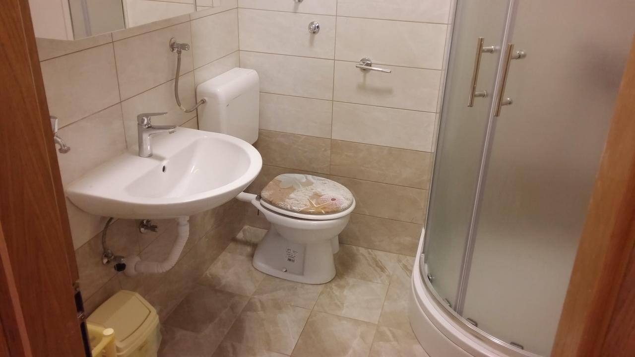 Mirjana Apartman Vodice Esterno foto