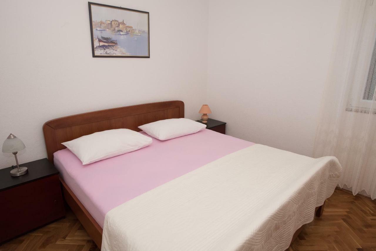 Mirjana Apartman Vodice Esterno foto